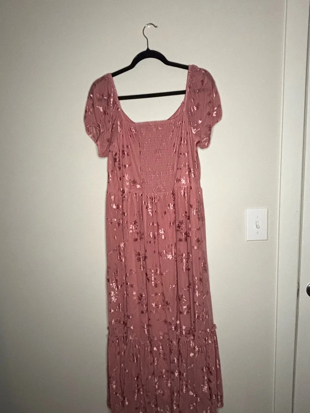 Floral Dusty Rose Maxi Dress with Puff Sleeves - Picture 2 of 3